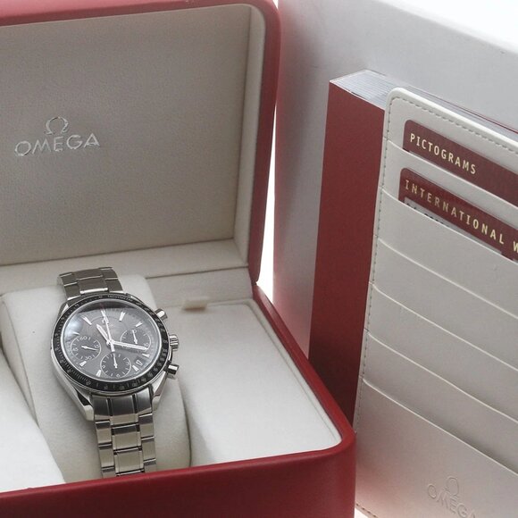 OMEGA Speedmaster 323.30.40.40.06.001 Chronograph Date Automatic Men's _892247 - Picture 7 of 7